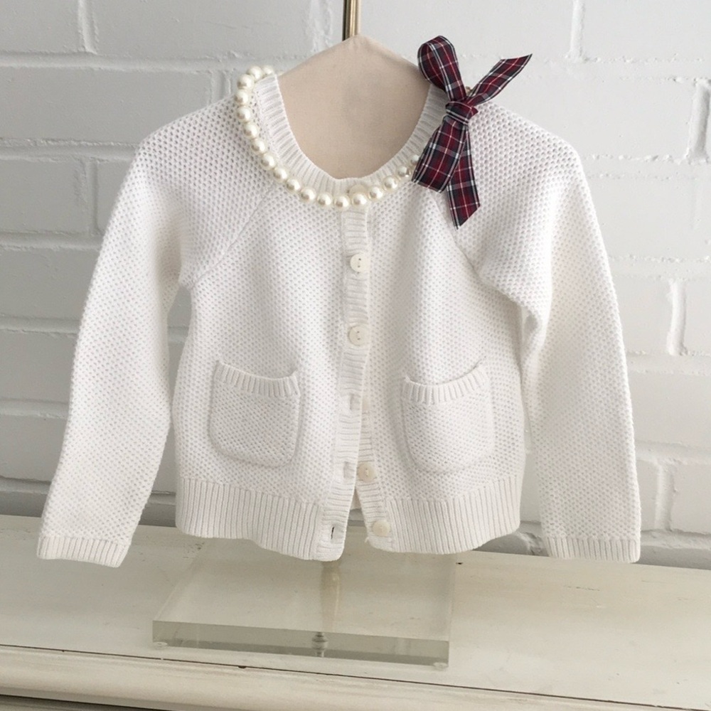 Girls Classic Carters White Knit Button-Down Cardigan Size 2T